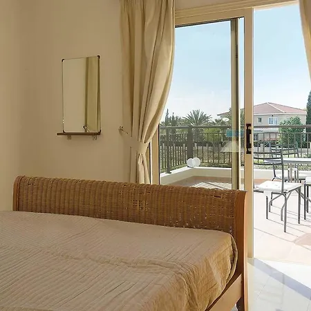 Coralia Dream 10 *